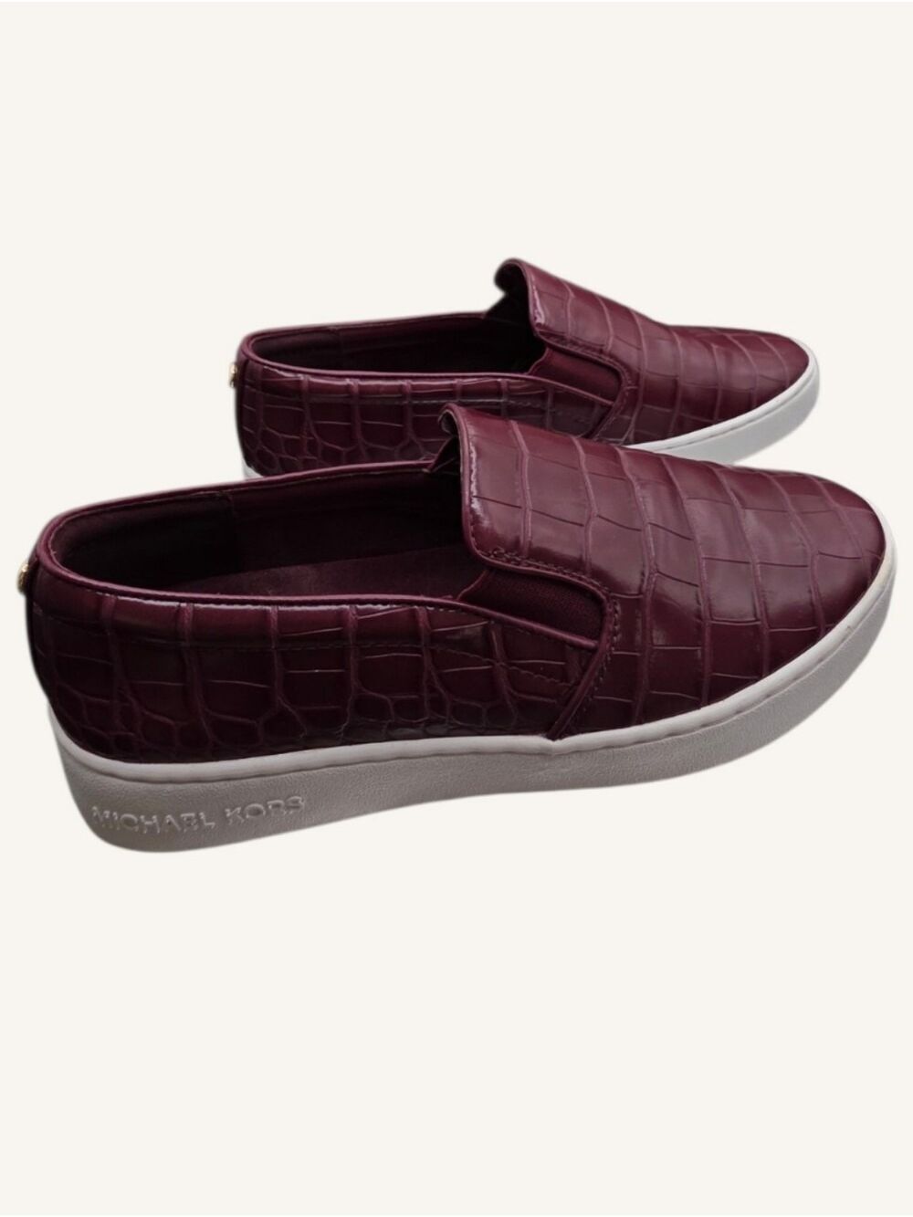 Michael Kors Keaton Burgundy Croc Slip On Sneakers Loafers Size 8 NWOT